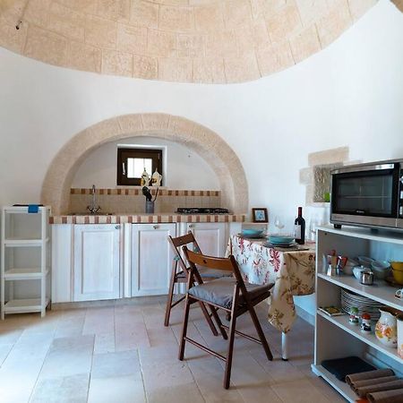 Trullo Caelum Villa อัลเบโรเบลโล ภายนอก รูปภาพ