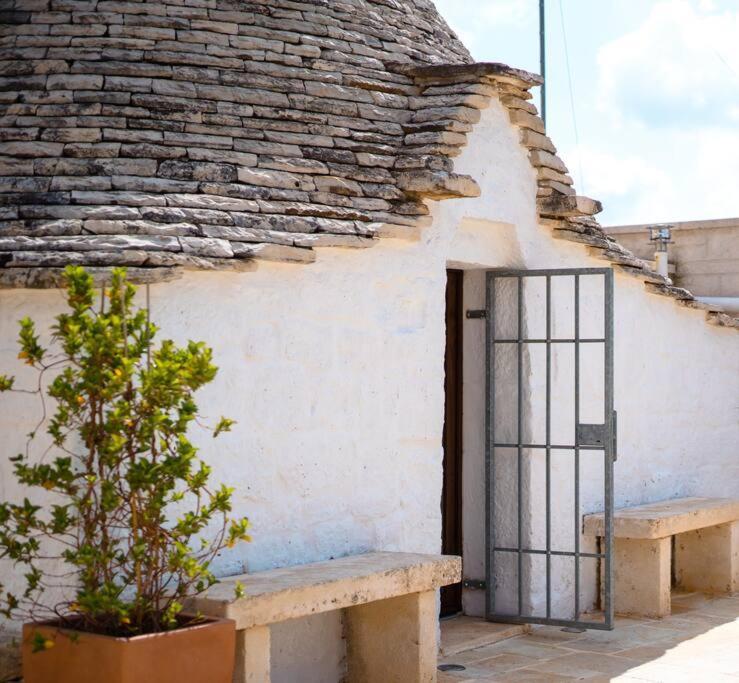 Trullo Caelum Villa อัลเบโรเบลโล ภายนอก รูปภาพ