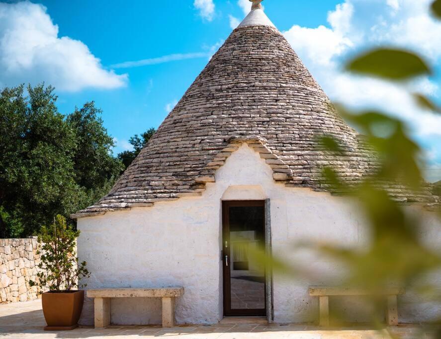 Trullo Caelum Villa อัลเบโรเบลโล ภายนอก รูปภาพ